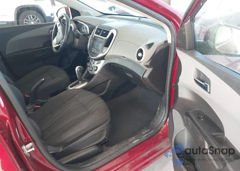 2020 Chevrolet Sonic Fwd Lt from USA, damaged, VIN 1G1JD5SB5L4125022